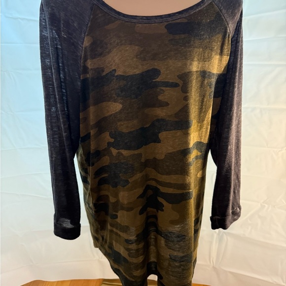 Lucky Brand Camouflage Long Sleeve Tee - Picture 7 of 7